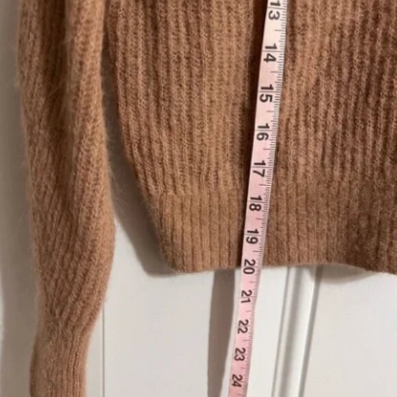 Everlane Alpaca Sweater Women’s Medium Tan Knit Pullover Cropped Merino Wool - Picture 4 of 8